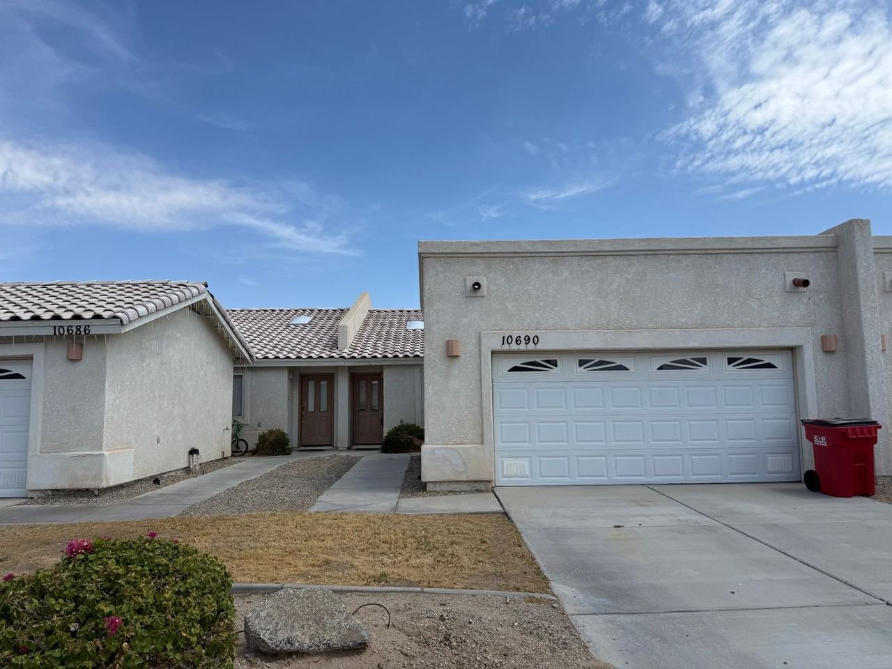 10690 E 35th Pl - Photo 2 of 3