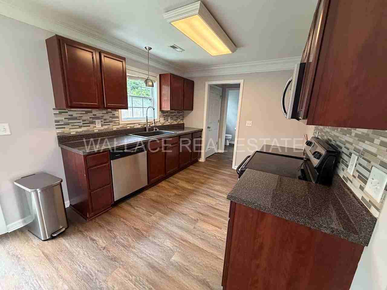 5315 Castle Pines Ln - Photo 6 of 17