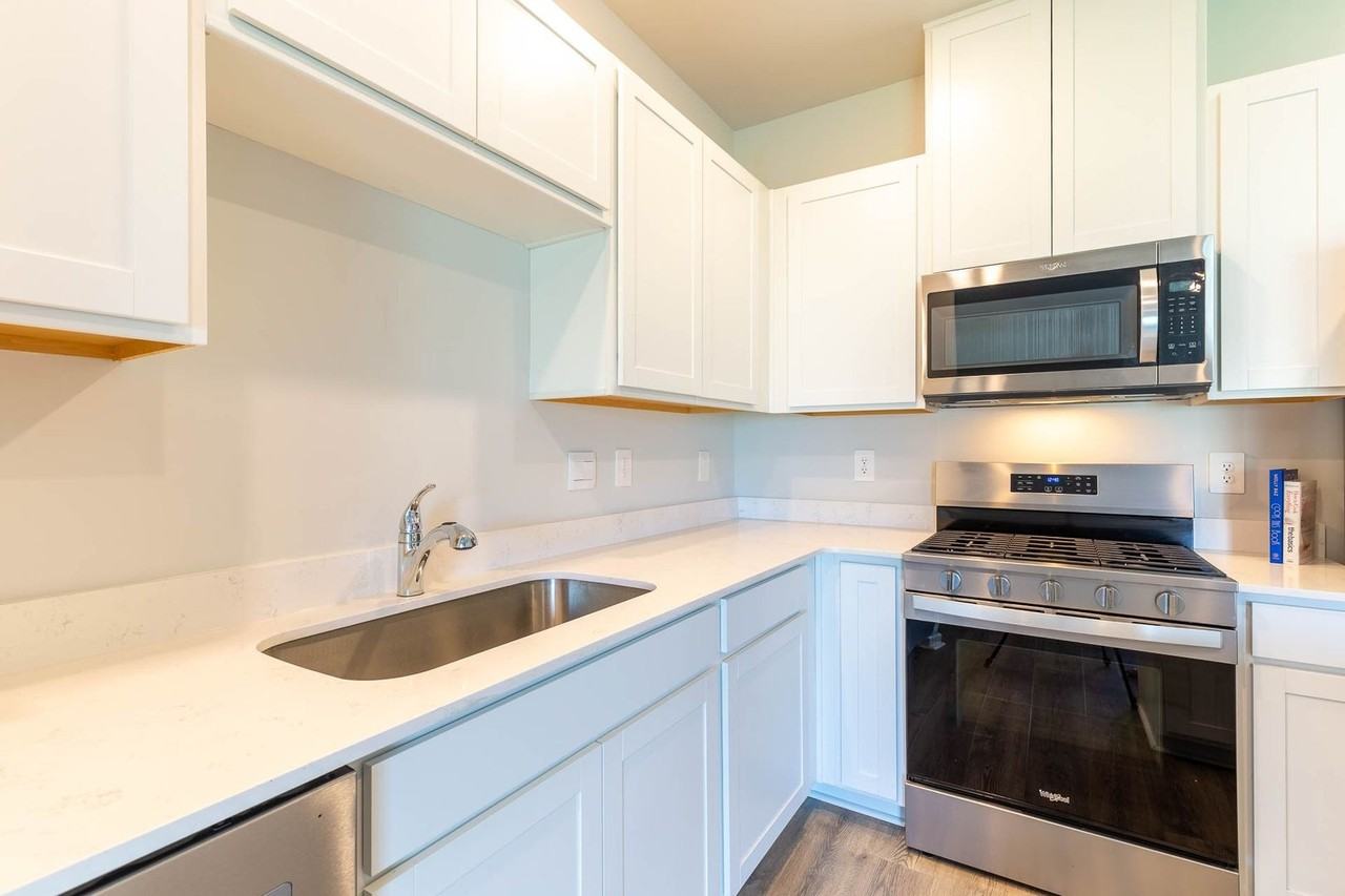 626 Longtail Ln - Photo 6 of 32