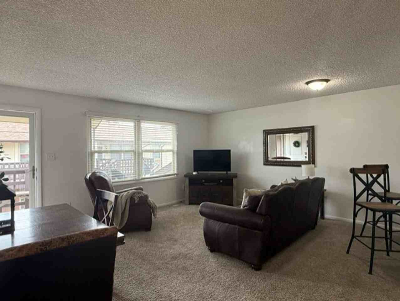 1522 Trent Ct #15 - Photo 3 of 18