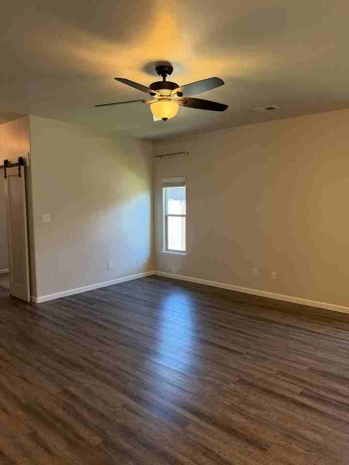 212 Monitor Mesa Ct - Photo 4 of 28