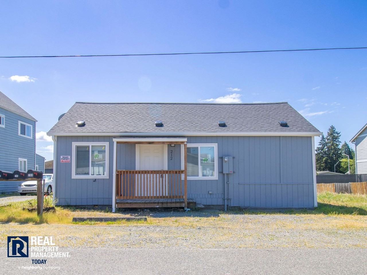 212 128th St S - Photo 2 of 16