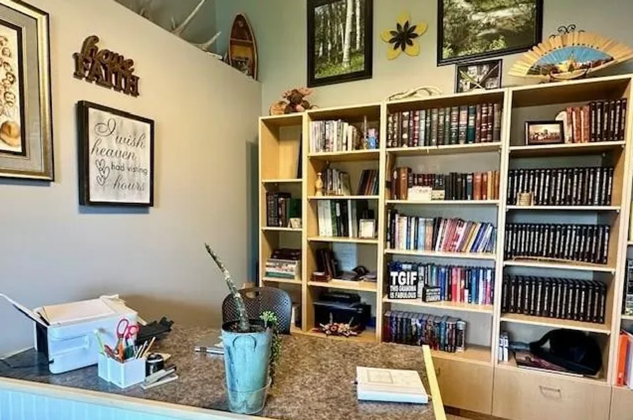2 N 3737 E - Photo 3 of 39
