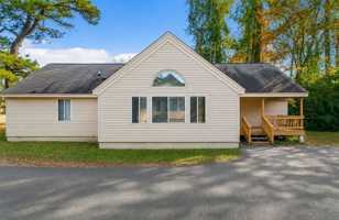 featured image of 116 Mimosa Dr