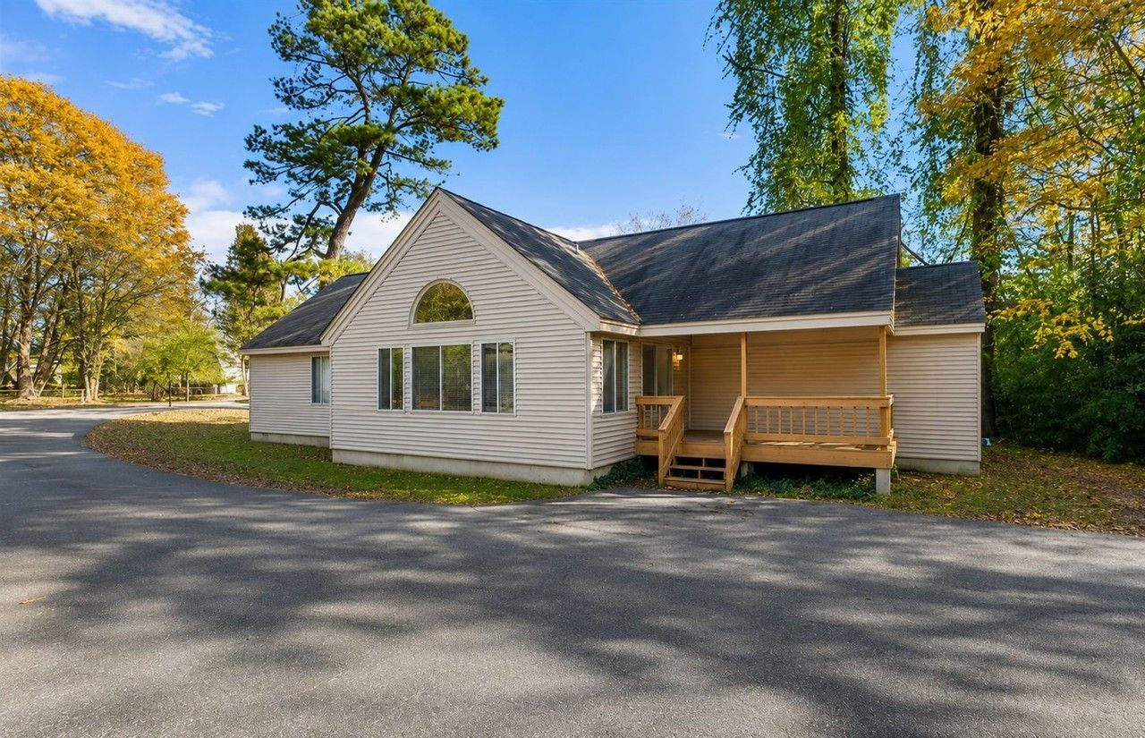 116 Mimosa Dr - Photo 3 of 16