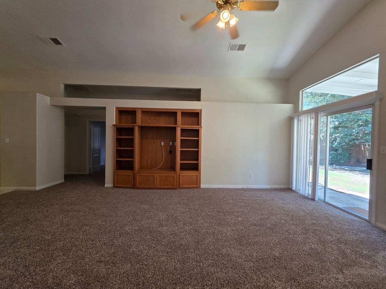 10104 Brookline Woods Dr - Photo 6 of 22
