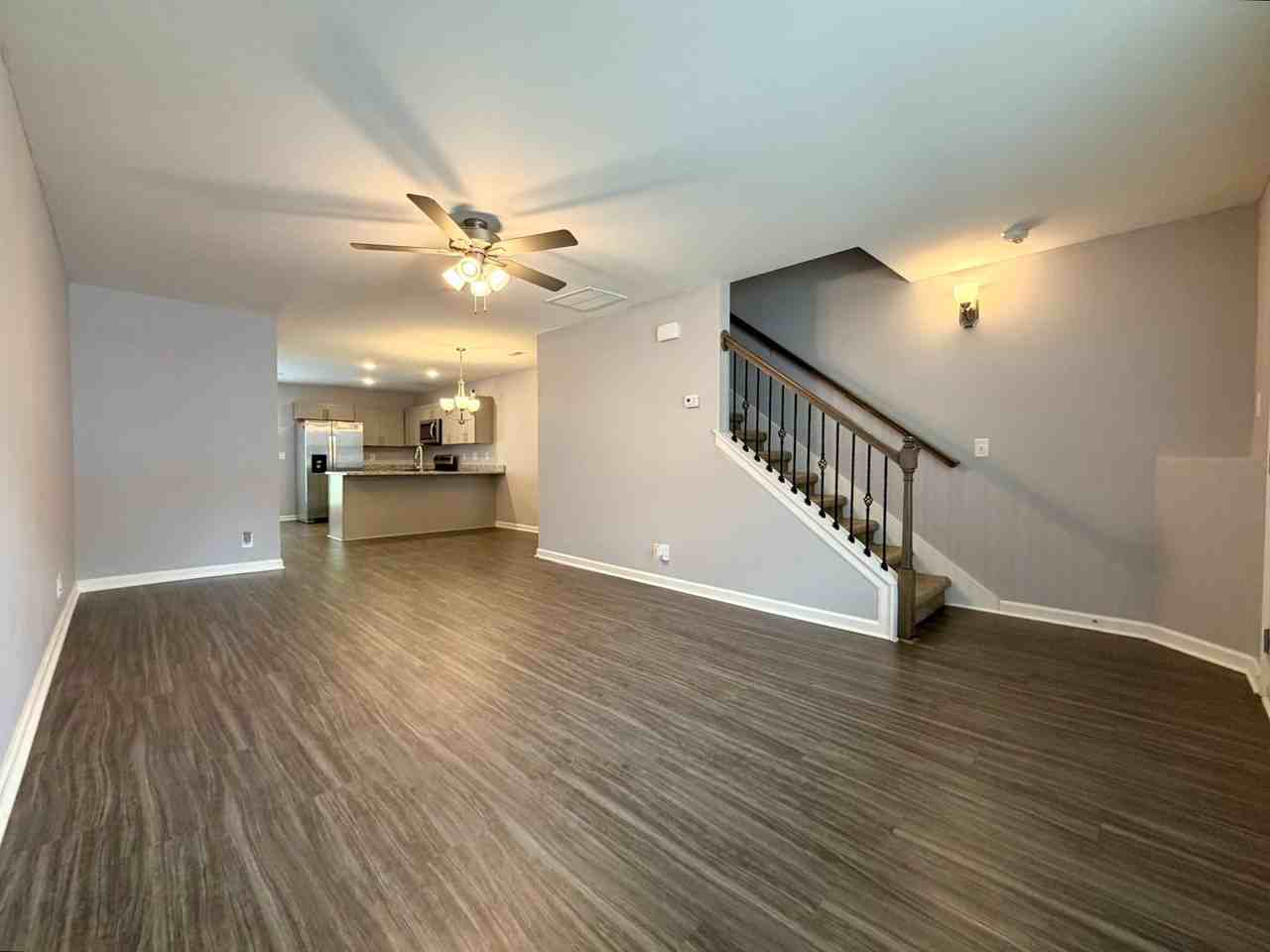 4 Covington St - Photo 4 of 25