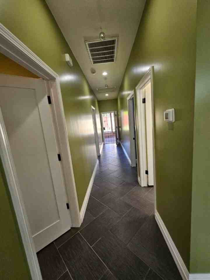 1916 Elm St - Photo 7 of 19