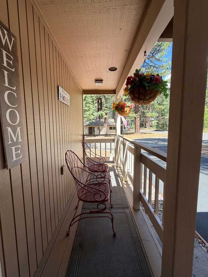 1292 Tata Ln - Photo 2 of 18