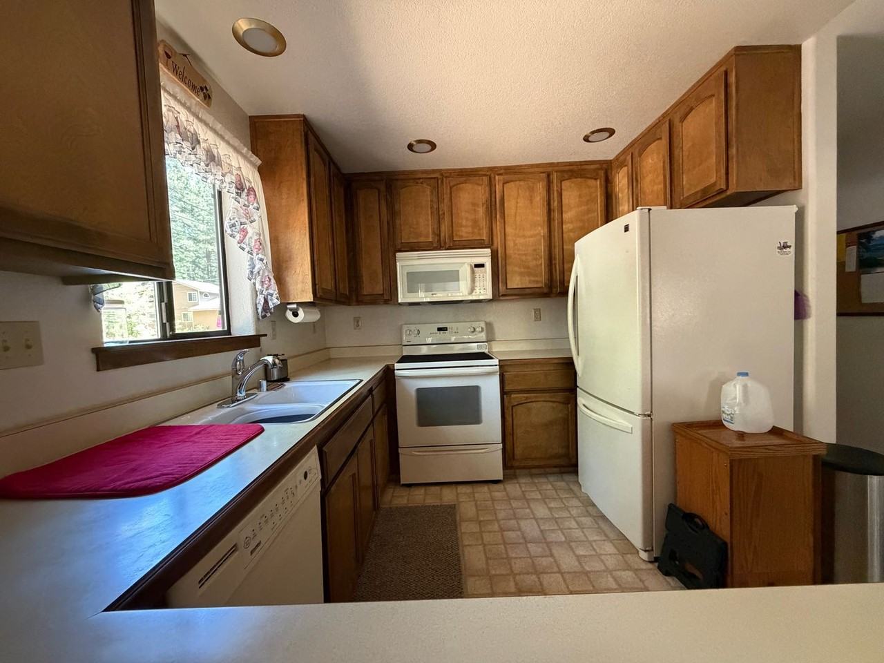 1292 Tata Ln - Photo 6 of 18