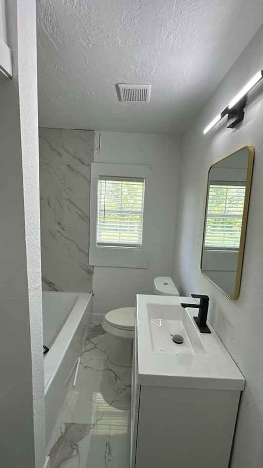 8013 Talton St - Photo 6 of 17