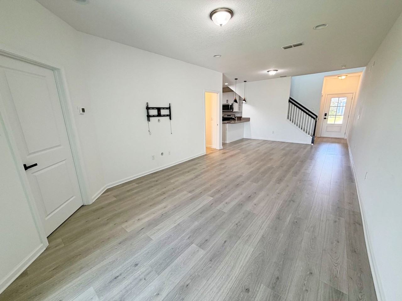 716 Cherry Elm Dr - Photo 4 of 22