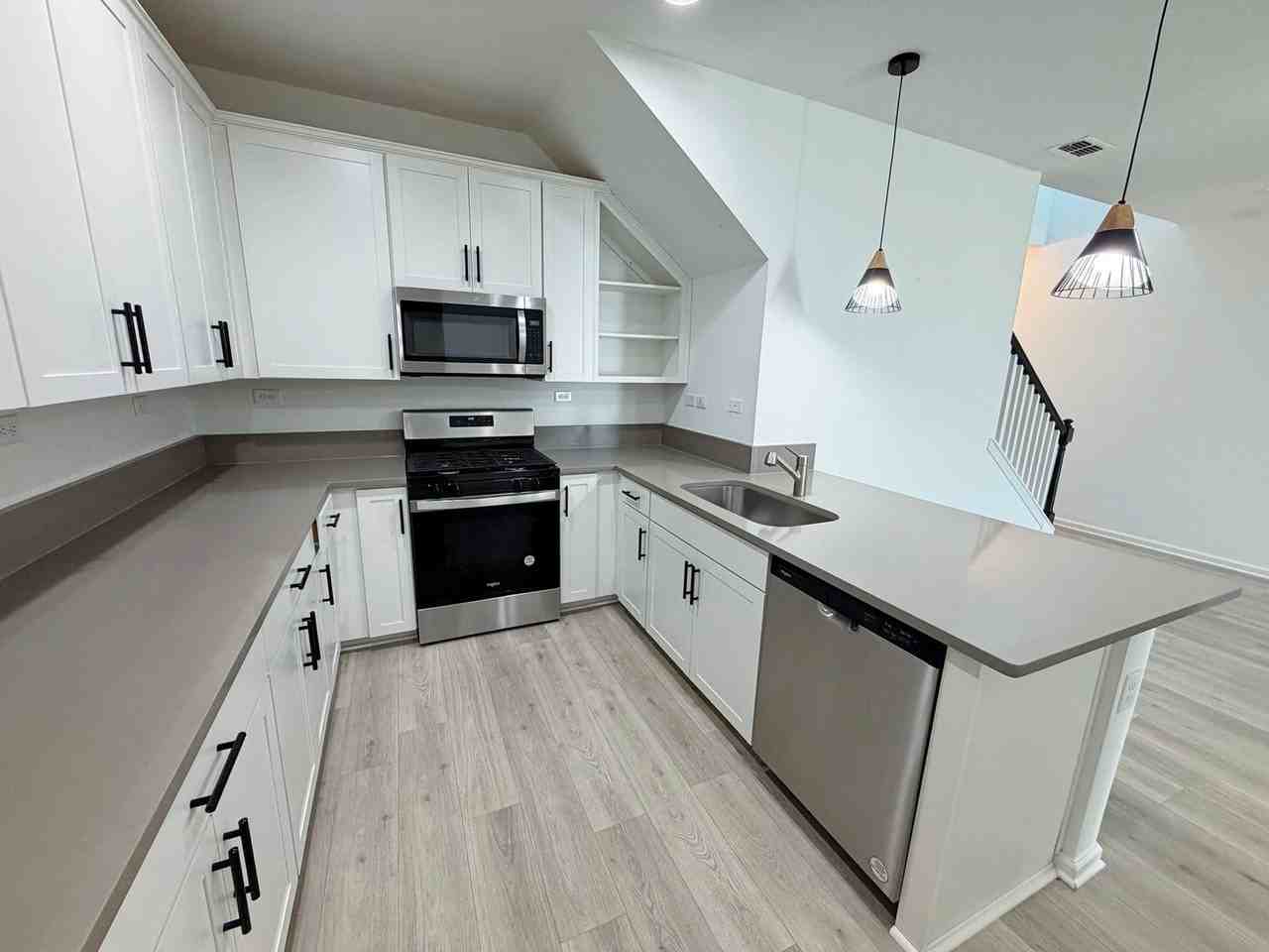 716 Cherry Elm Dr - Photo 7 of 22