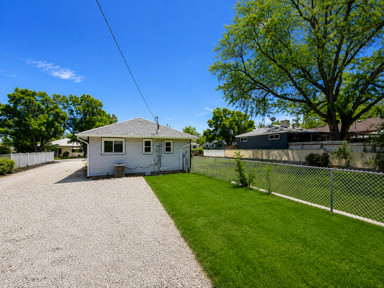 2770 S 8560 W - Photo 2 of 12