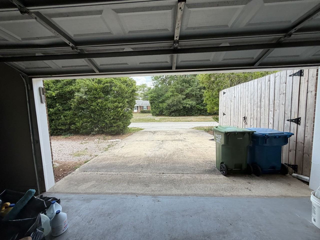 3201 Chalmers Dr - Photo 4 of 22