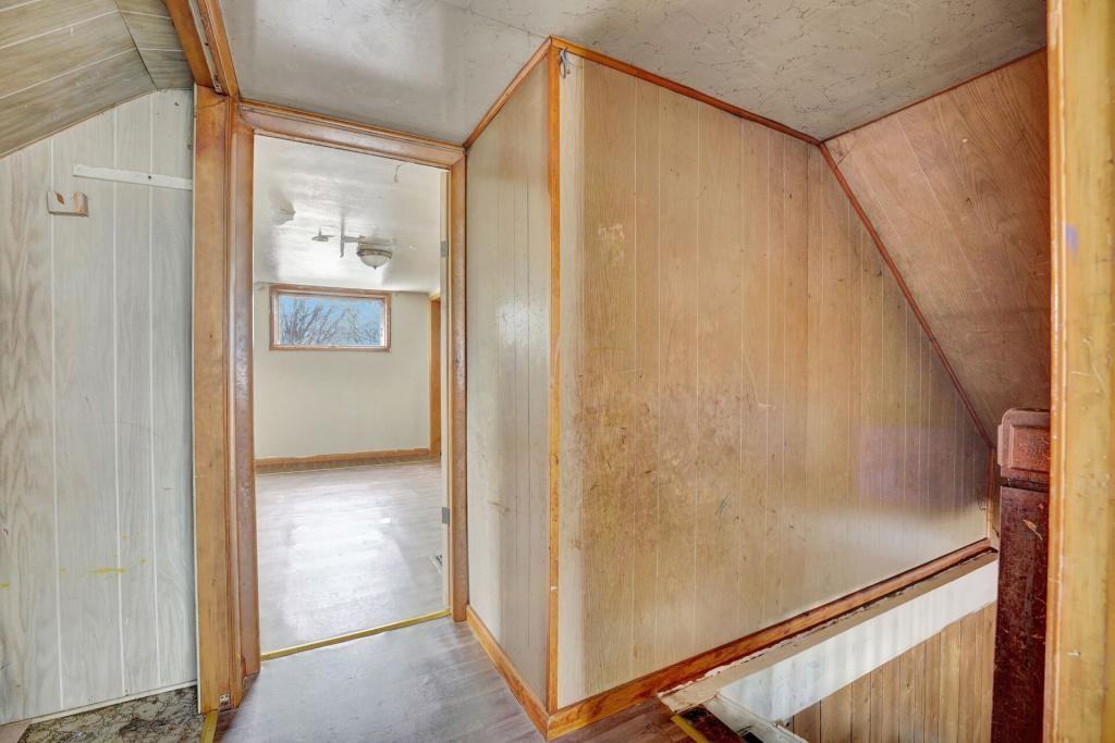 240 East St - Photo 6 of 13
