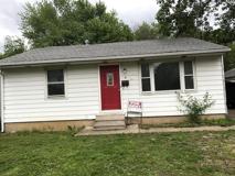 1004 N Bruns Ln - Photo 1 of 1