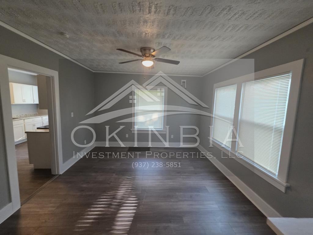 1815 Catalpa Dr - Photo 6 of 27