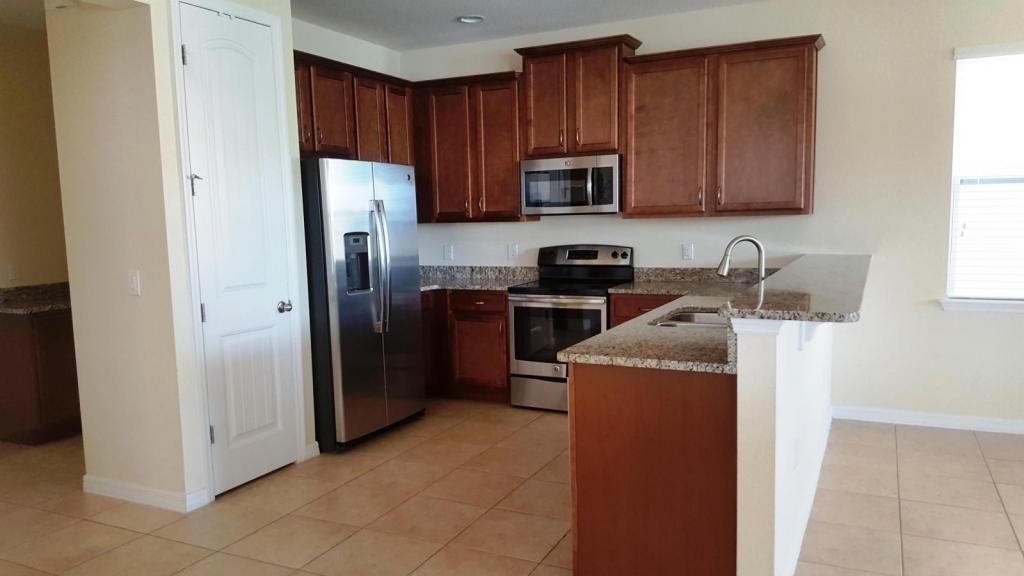 13778 Summerport Trail Loop - Photo 5 of 18