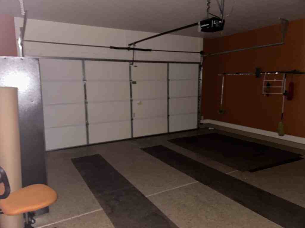 838 N Broken Hills Dr - Photo 2 of 17