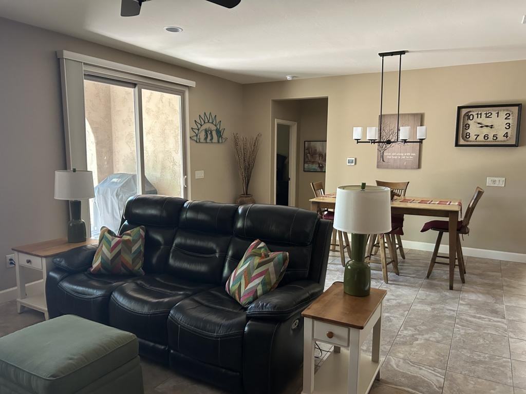 838 N Broken Hills Dr - Photo 6 of 17