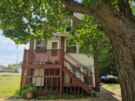1653 W 10th Pl - Photo 1 of 1