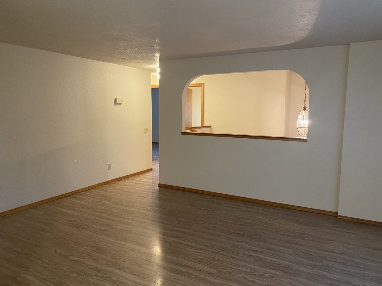 1465 Woodside Ct Se - Photo 2 of 18