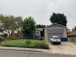 featured image of 748 Mule Deer St Nw