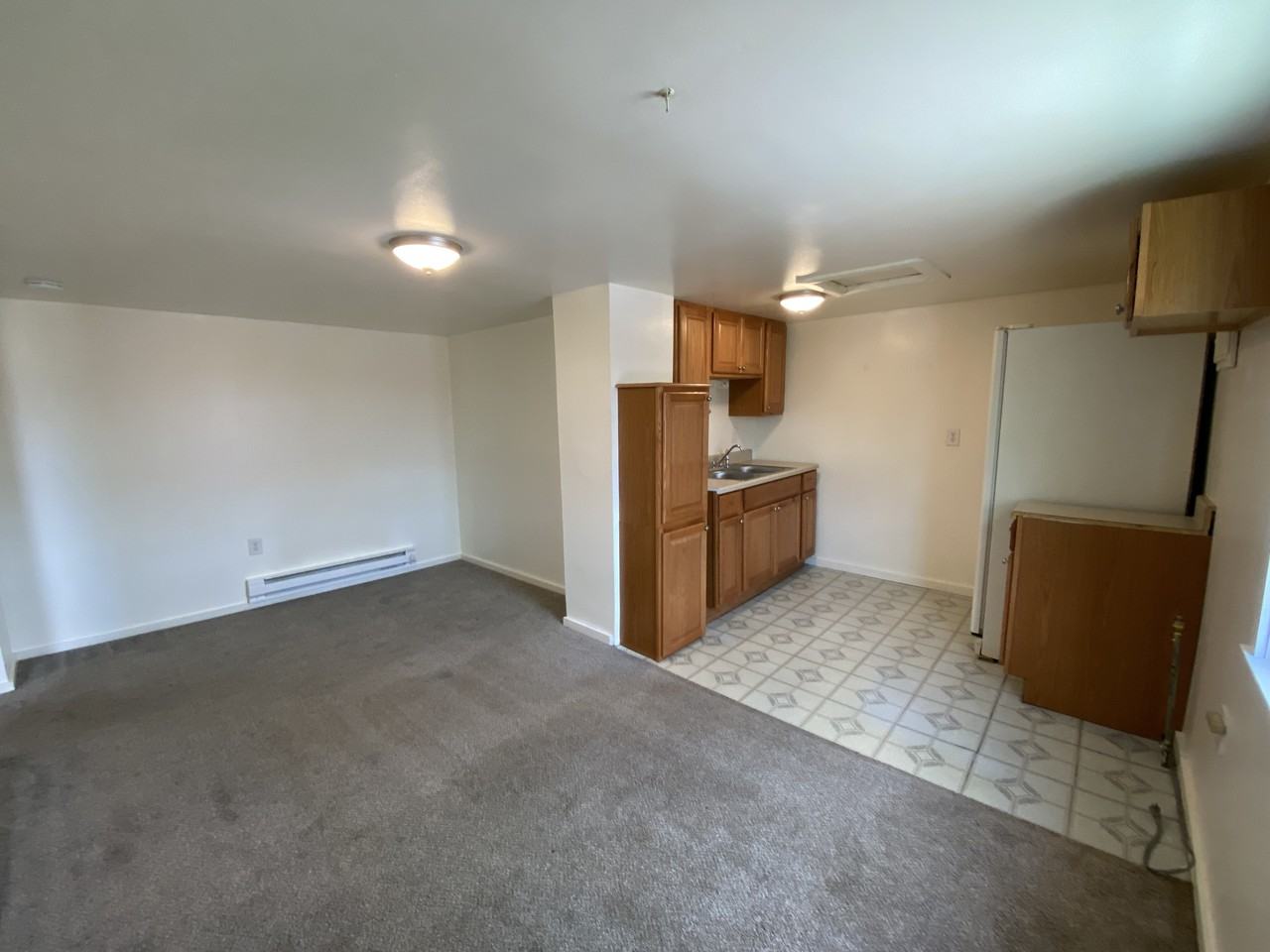 212 Central Ave #TOP - Photo 3 of 8