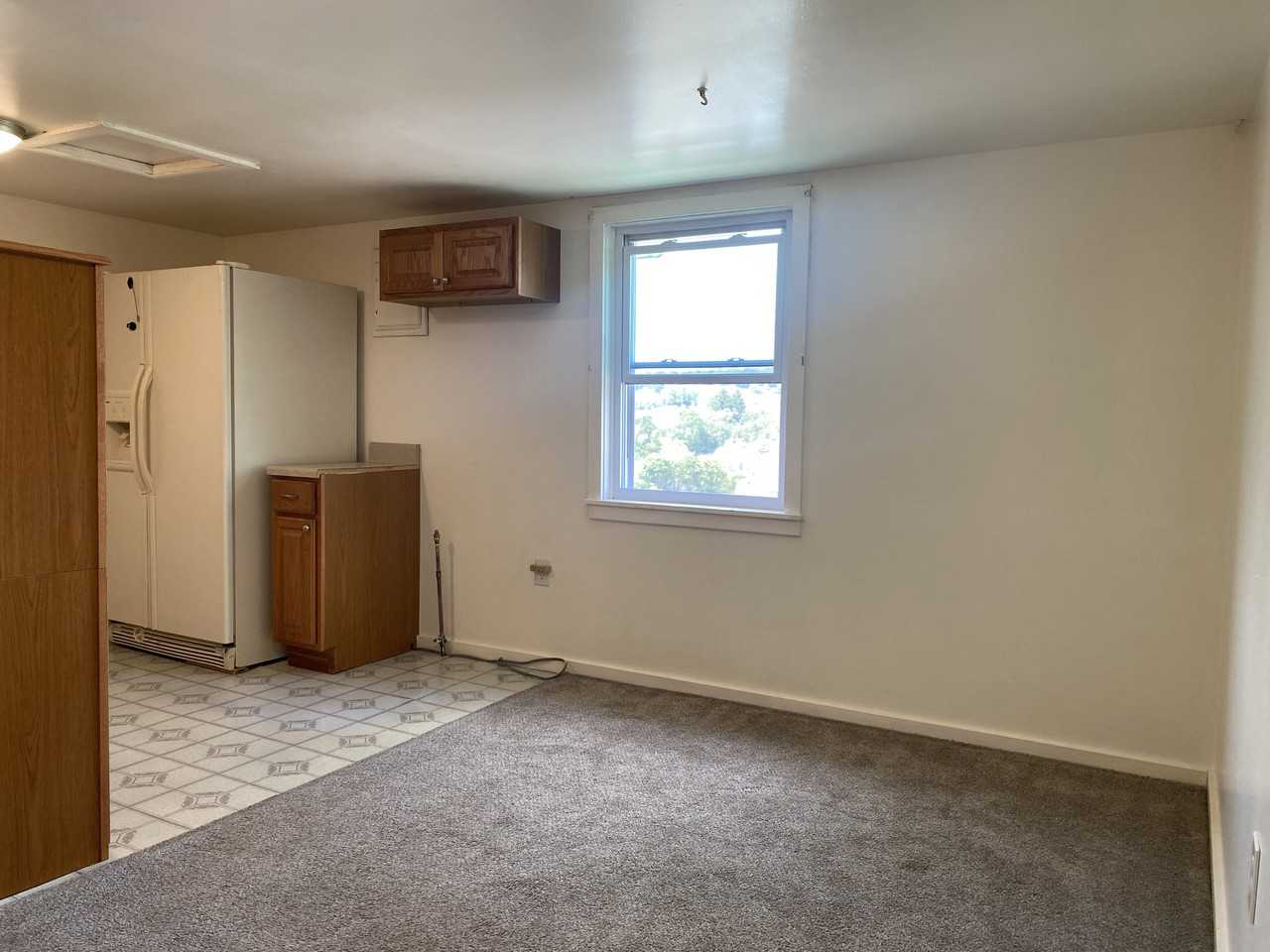 212 Central Ave #TOP - Photo 4 of 8