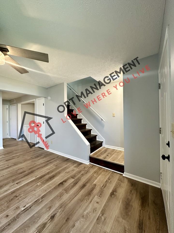132 S 31st St #1 - Photo 4 of 16