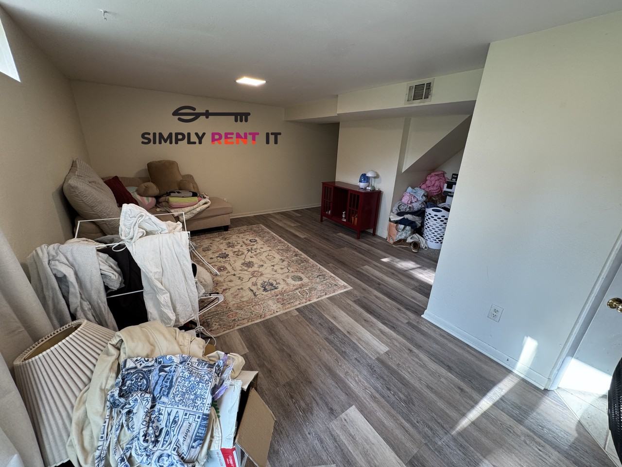 3321 West St - Photo 3 of 29