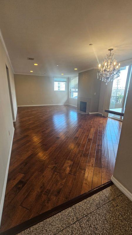 1049 S Hobart Blvd ##305 - Photo 2 of 21
