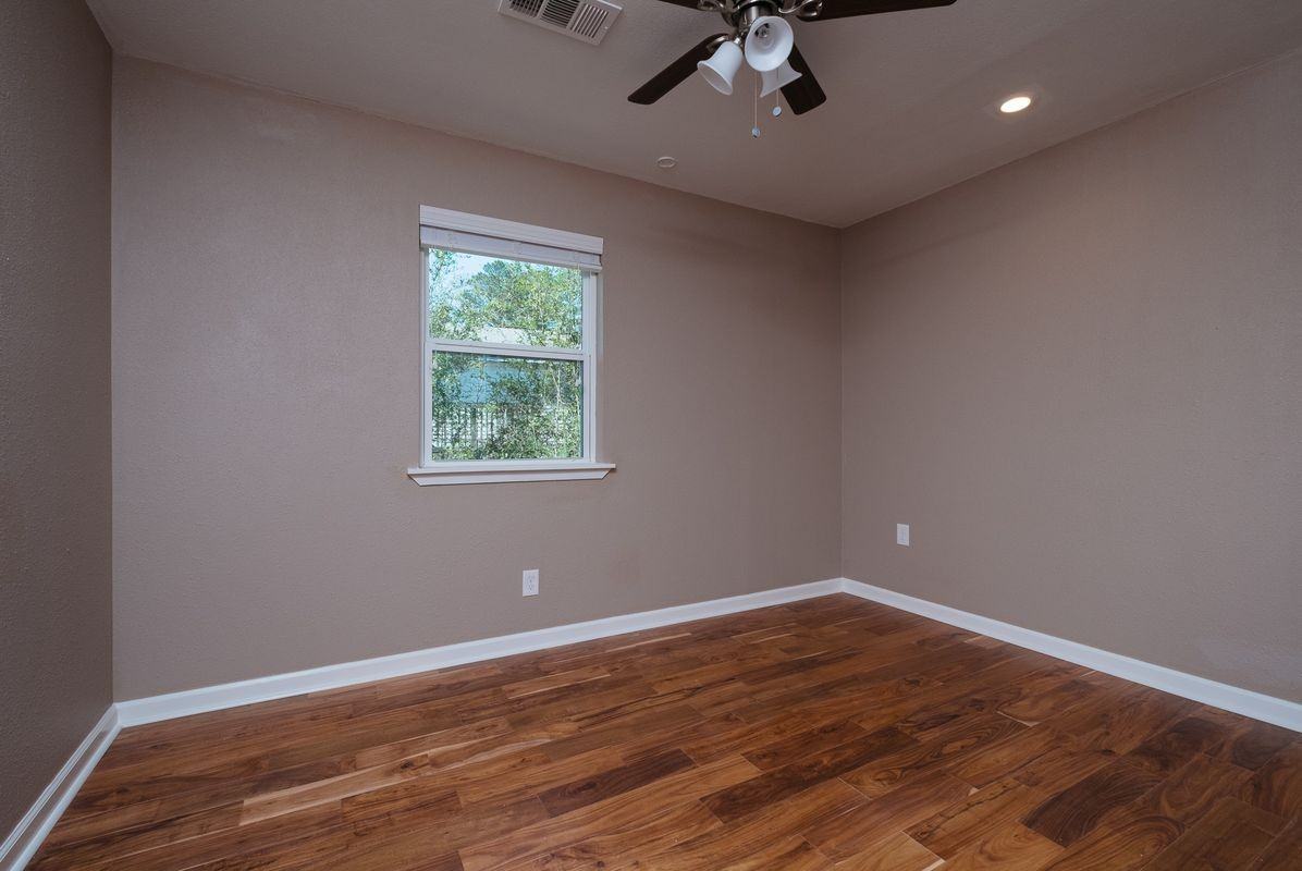 9316 W 44th St - Photo 5 of 34
