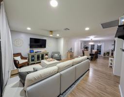 featured image of 3709 W Tuckey Ln