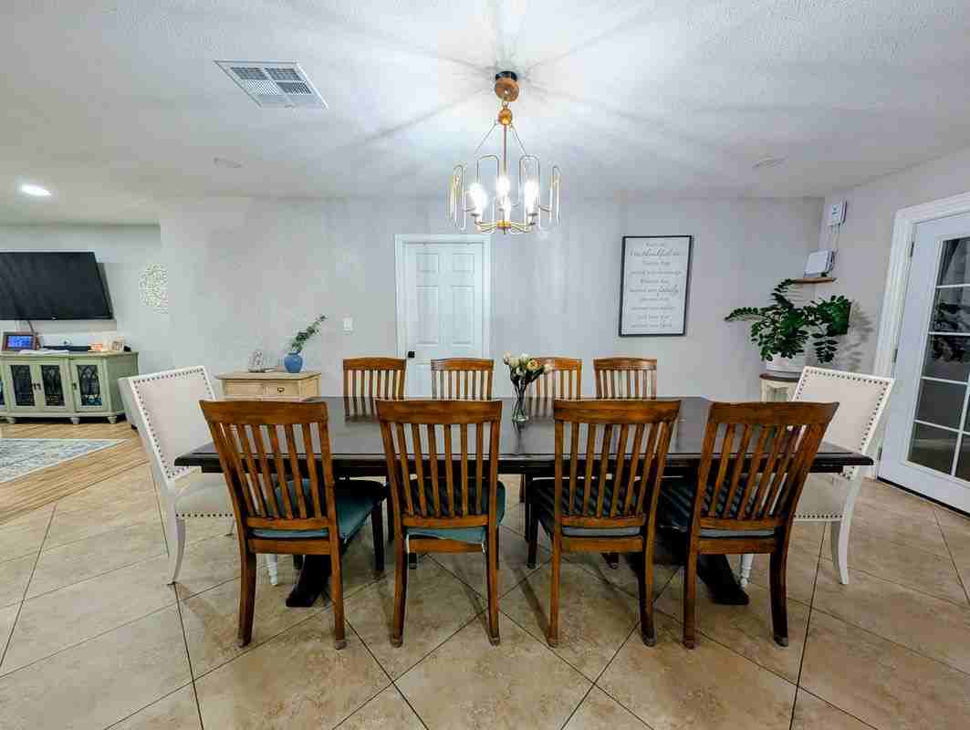3709 W Tuckey Ln - Photo 4 of 9
