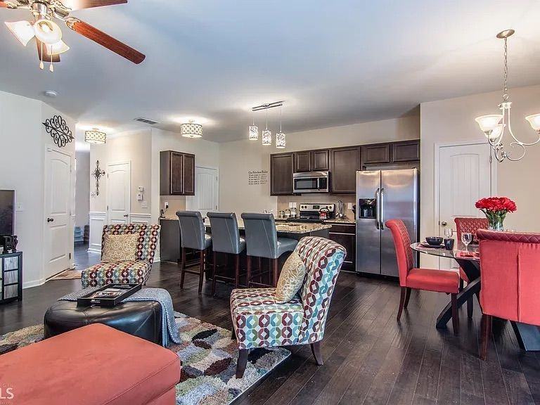 3255 Garden Glade Ln - Photo 6 of 14