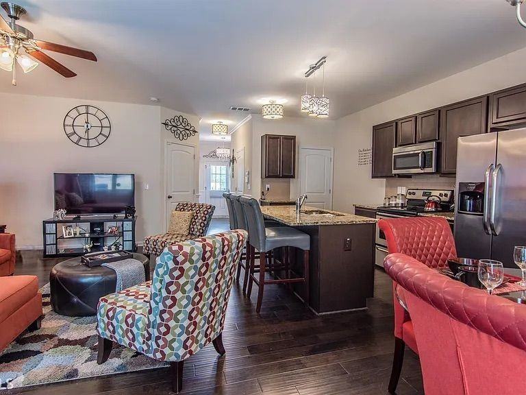 3255 Garden Glade Ln - Photo 7 of 14