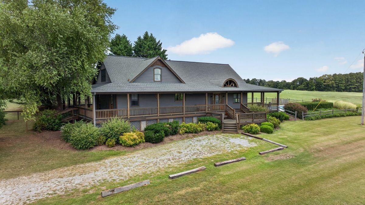 441 State Road 1541 - Photo 5 of 21