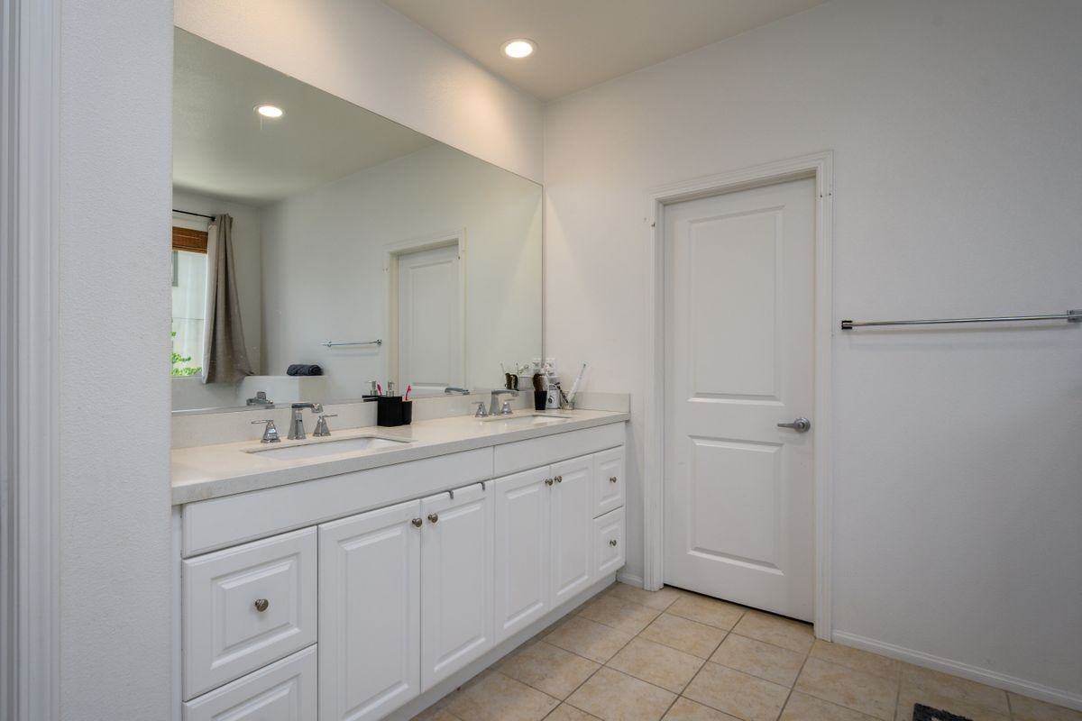 2878 Menorca Cir - Photo 4 of 34