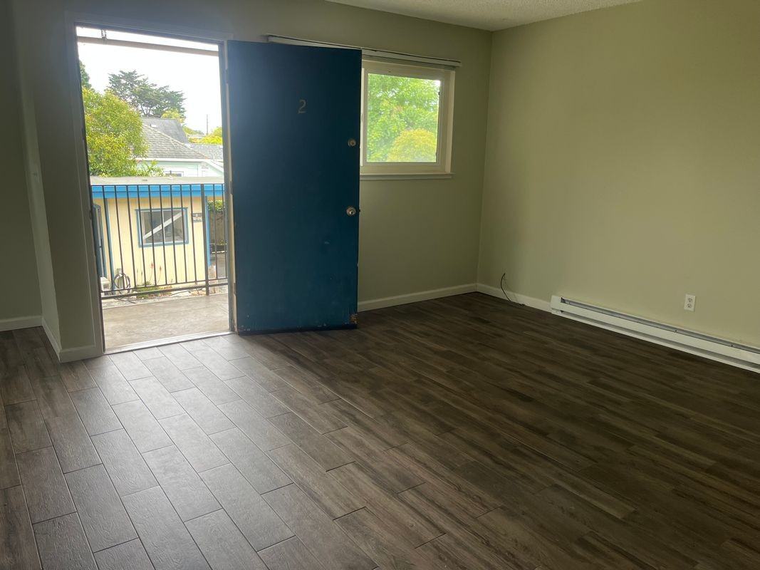 528 California Ave ##2 - Photo 5 of 9