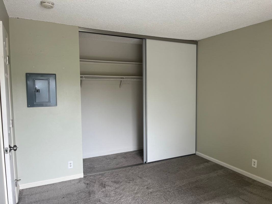 528 California Ave ##2 - Photo 7 of 9