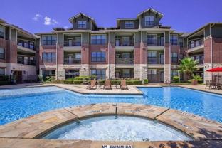 9725 N Lake Creek Pkwy ##A1 - Photo 1 of 1
