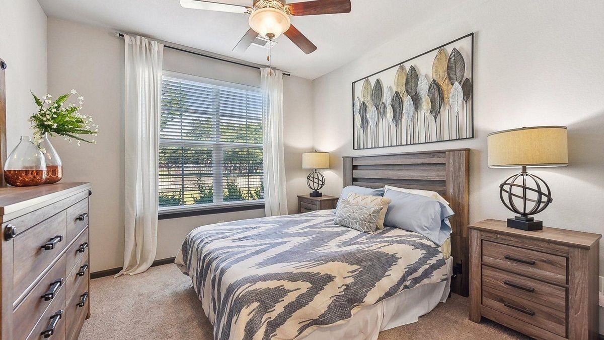 9725 N Lake Creek Pkwy ##A1 - Photo 5 of 5