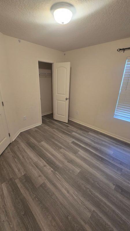 1832 Sw Cameo Blvd - Photo 4 of 8