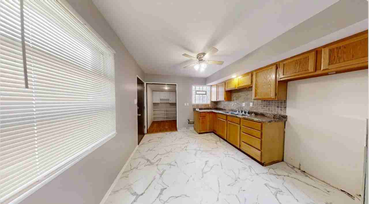 4123 W 19th Pl - Photo 2 of 11