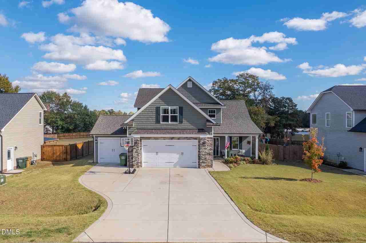 26 Valleydale Dr