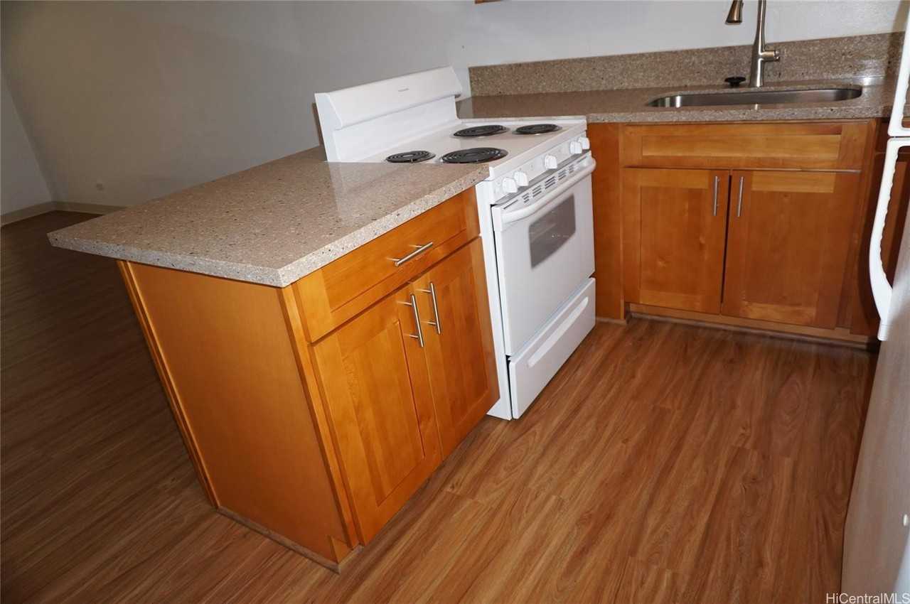 1002A Prospect St #2 - Photo 7 of 24