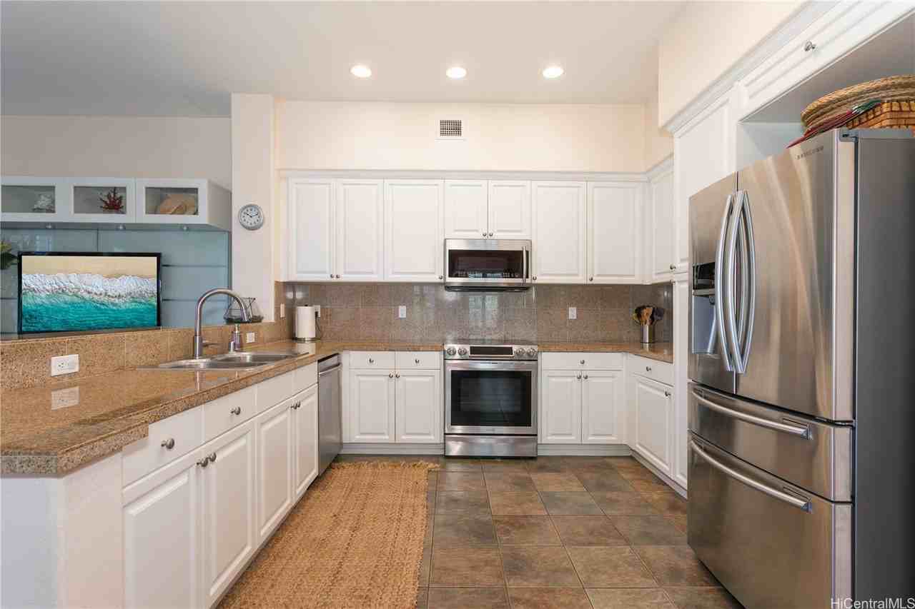 92-1232 Olani St #81-1 - Photo 3 of 25