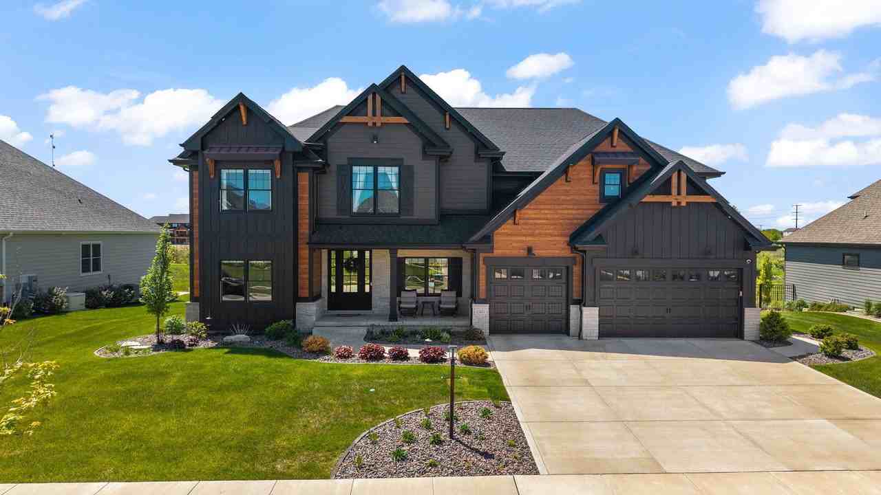 13431 Redbud Dr
